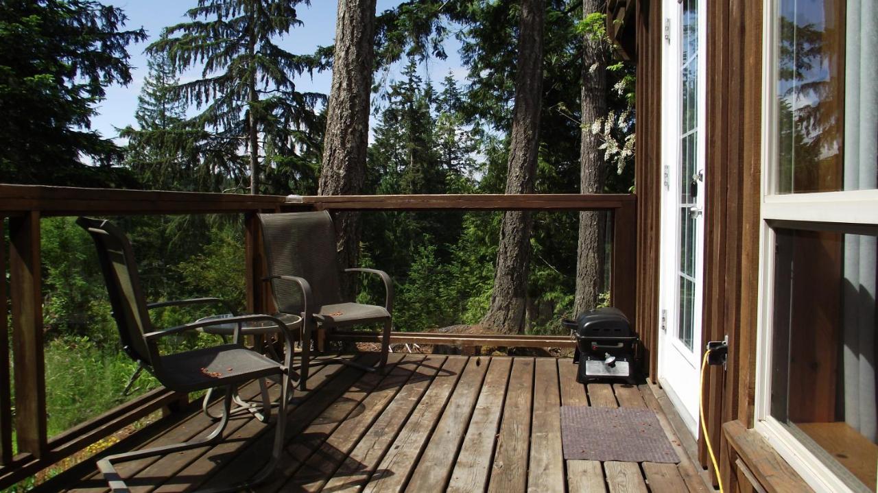 Secret Cove Cottage Suites Halfmoon Bay Dış mekan fotoğraf